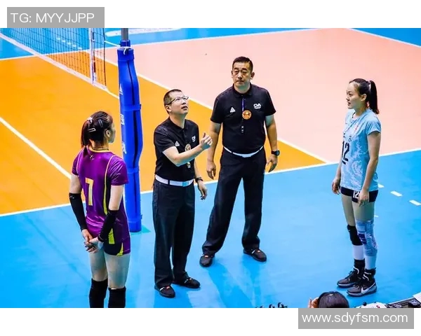 成都排球队排球战术解析与节奏体系构建探讨