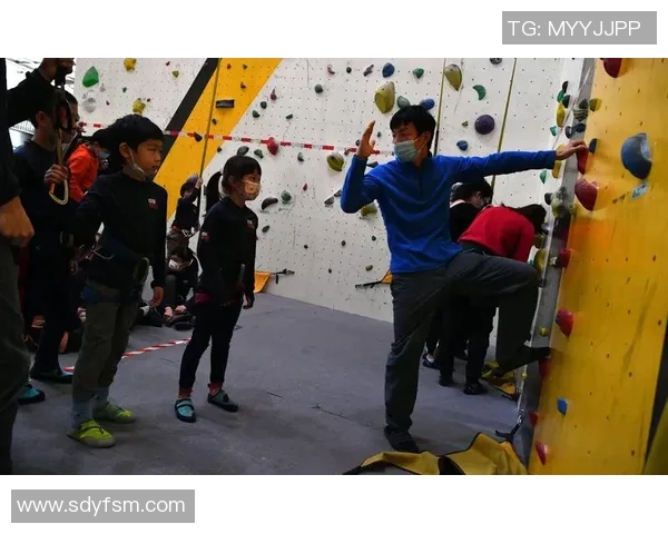 南京攀岩队夺冠最新比赛经验分享TOP10助力攀岩爱好者提升技能